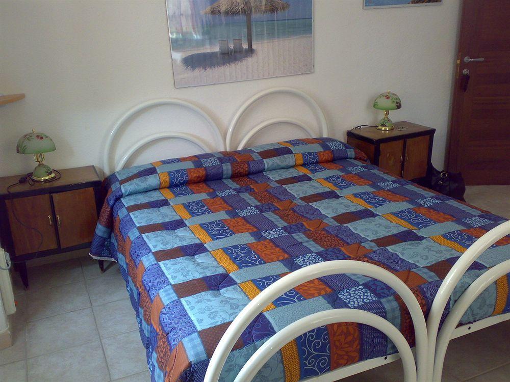 Villa Arazurrina Cagliari Bagian luar foto