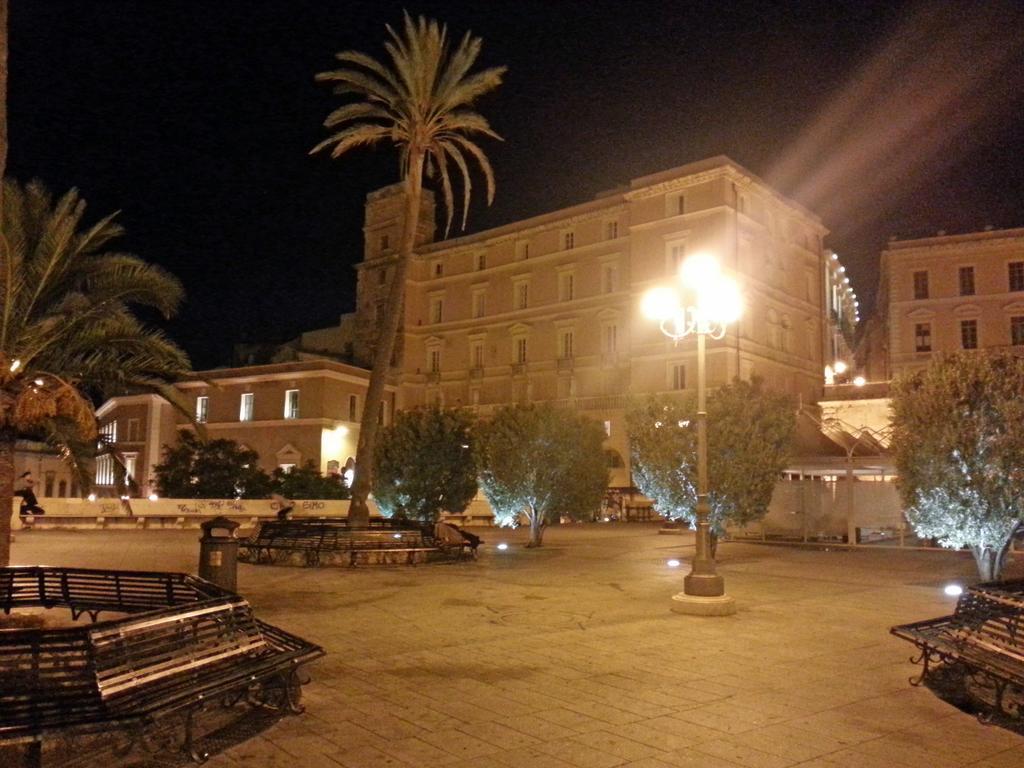 Villa Arazurrina Cagliari Bagian luar foto
